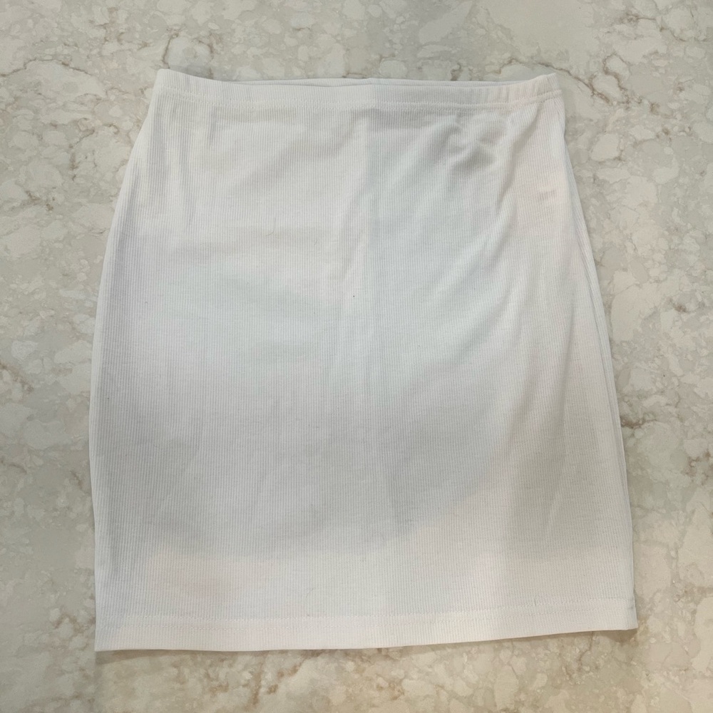 White Ribbed Skirt